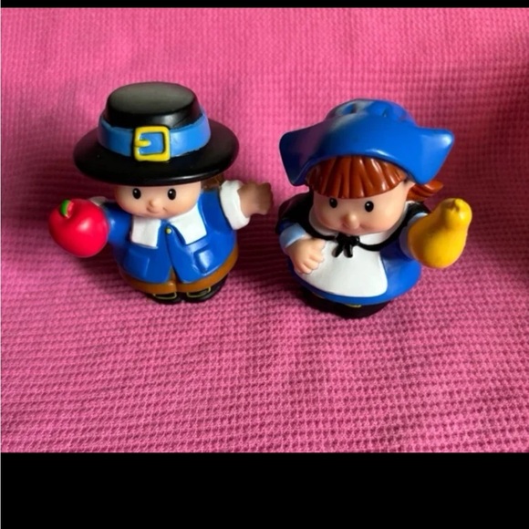 Fisher-Price Other - Fisher Price Little People  PILGRIM BOY & Girl  MAYFLOWER THANKSGIVING  Figure